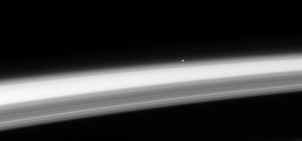 Alpha Centauri AB over Saturn horizon